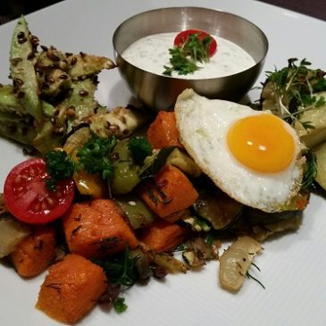 Rezept der Woche – Ofengemüse mit „Avocadopommes“